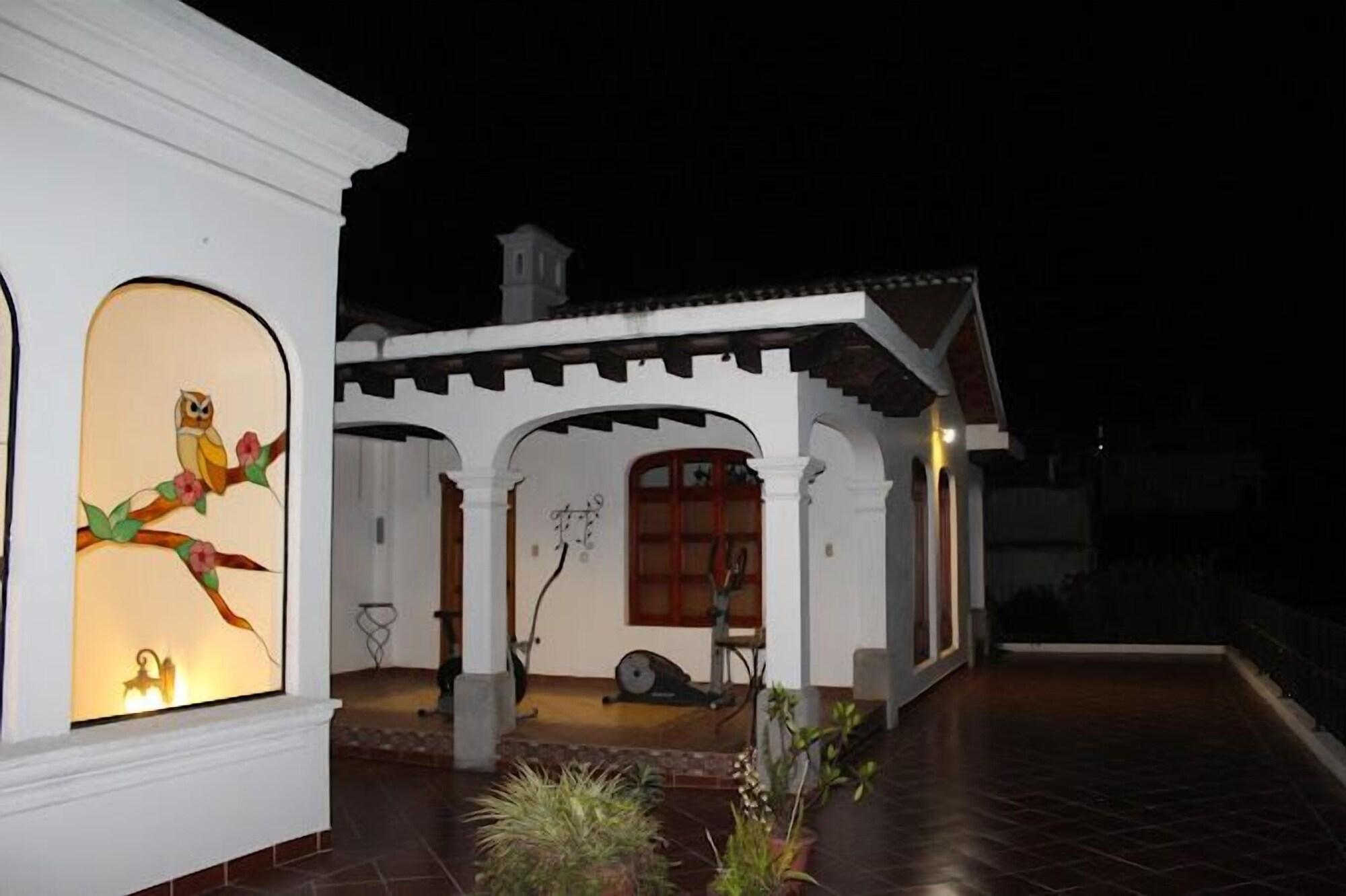 Gimnasio Hostal Casa Buho