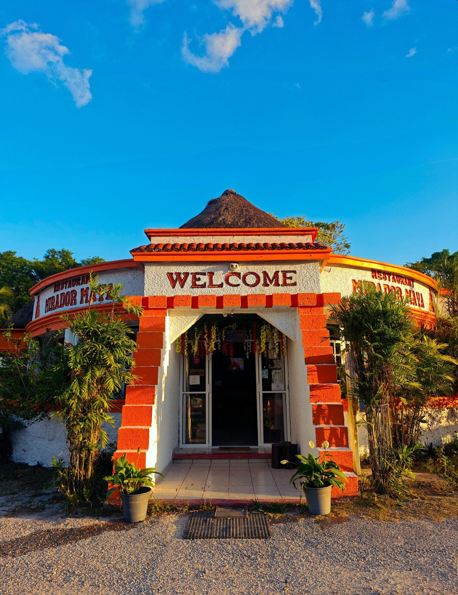 Restaurant Mirador Maya