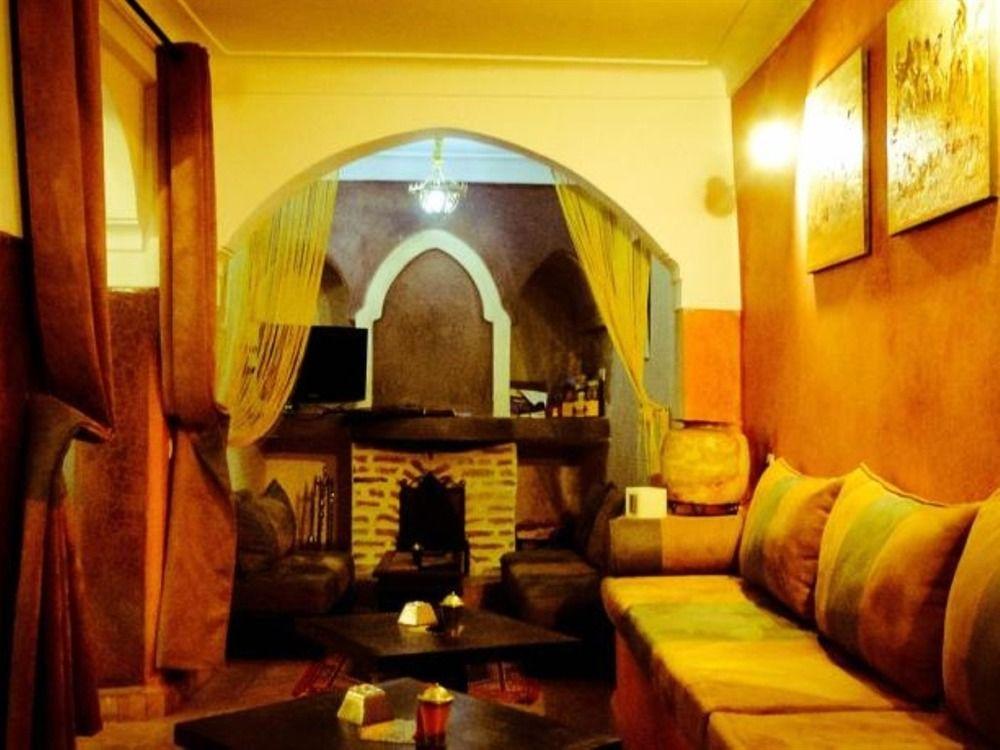 Vista Exterior Riad Mboja