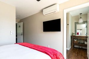 Alquiler Vacacional - Inn at 84 Cortland: Cozy 1BR private entrance/bath