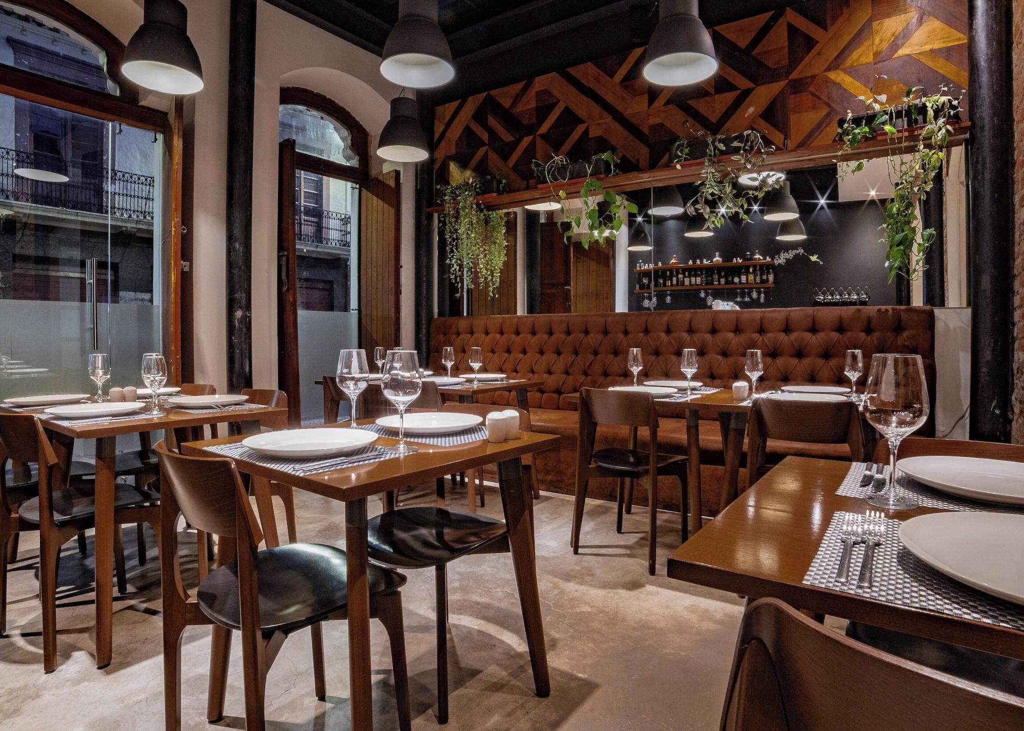 Restaurant Carlota Sustainable Design Hotel