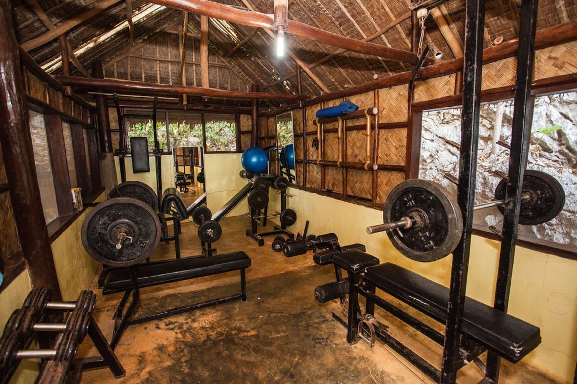 Gimnasio Sangat Island Dive Resort
