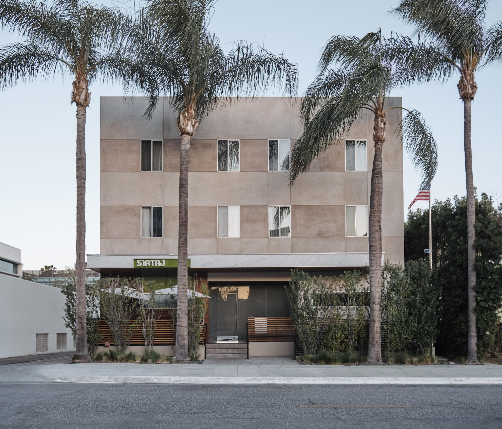 Vista Exterior SIRTAJ - Beverly Hills