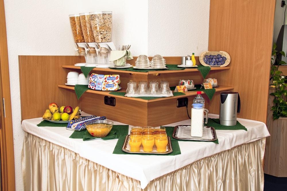 Hotel Adler Hotel Frankfurt