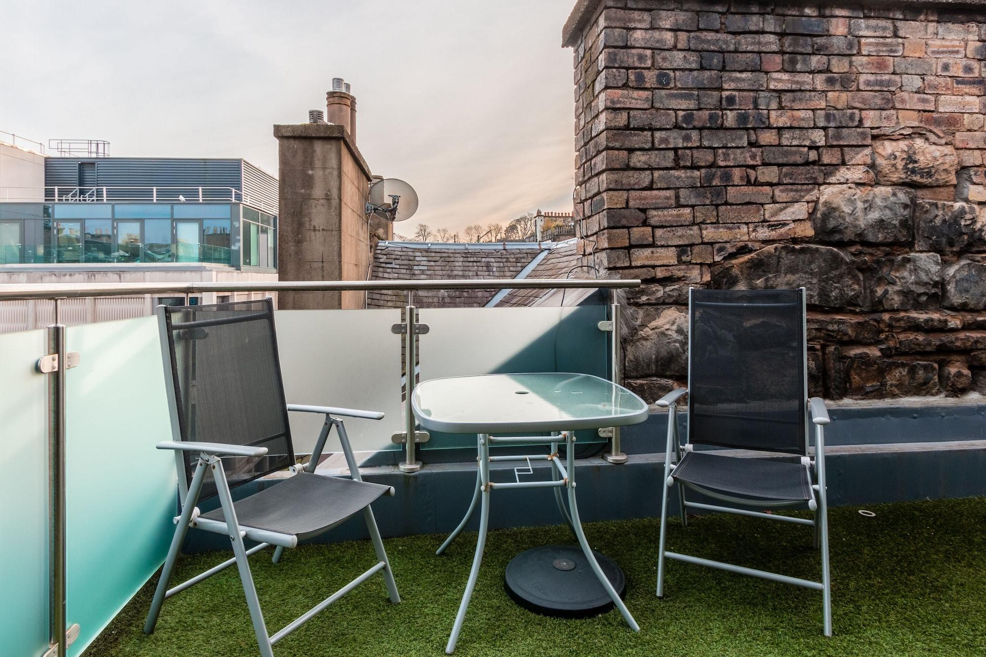 Equipamiento de Habitación CoDE Pod – The LoFT - Edinburgh