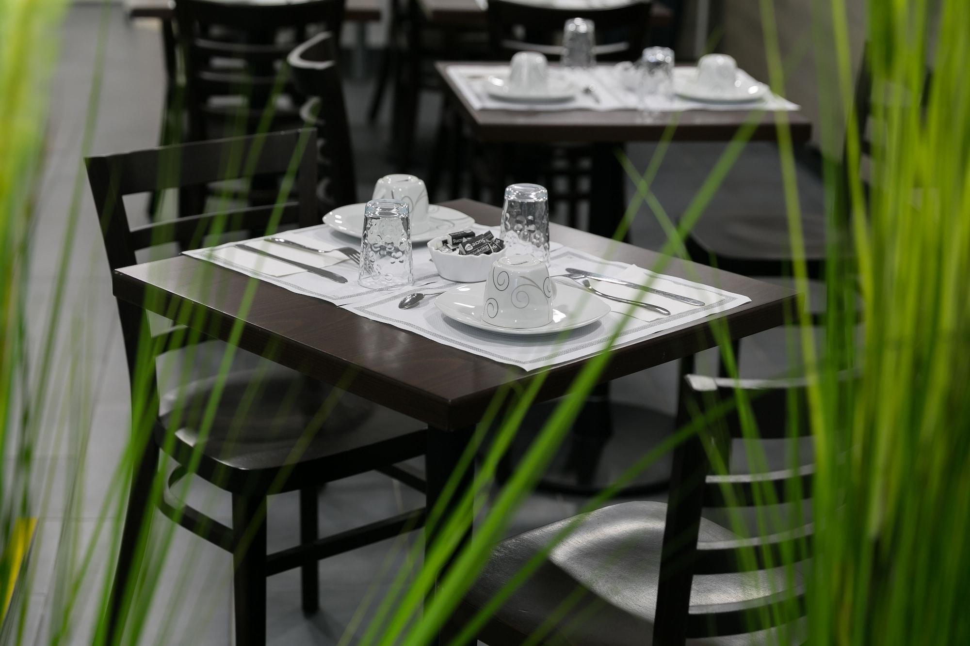 Restaurant Hotel Foch Nancy Centre Gare