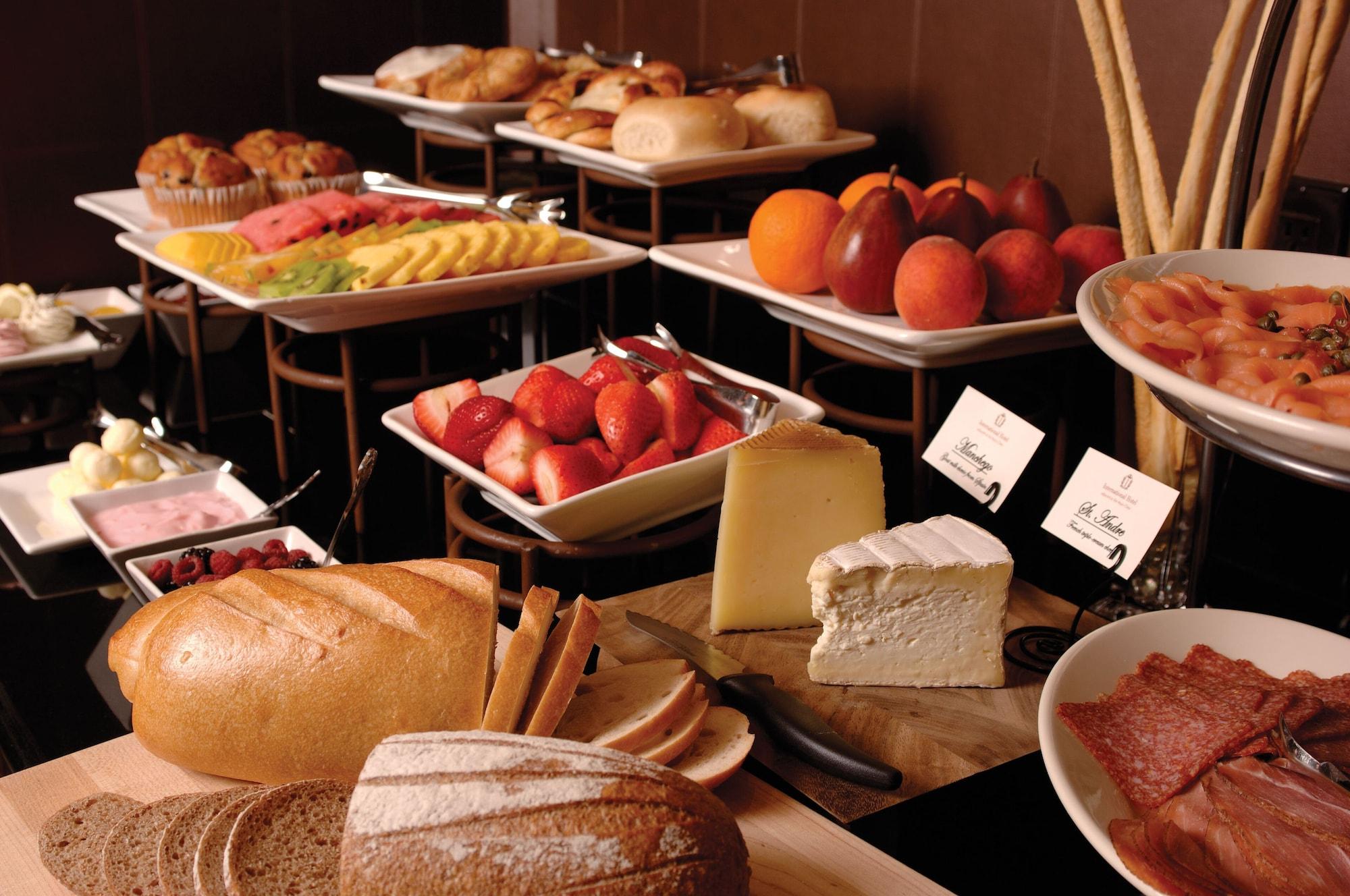 Restaurant The Towers At Kahler Grand Hotel