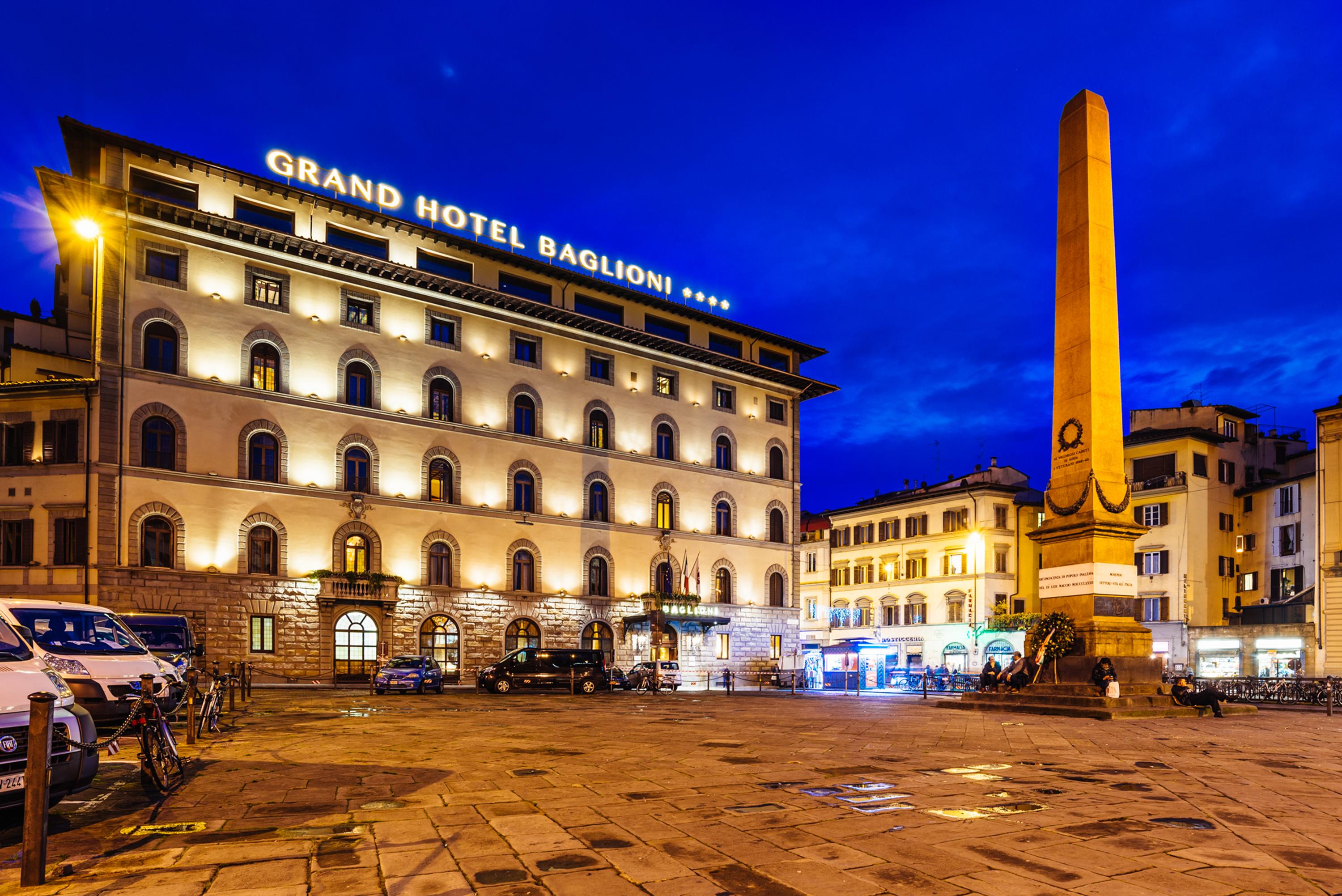 Vista Exterior Grand Hotel Baglioni