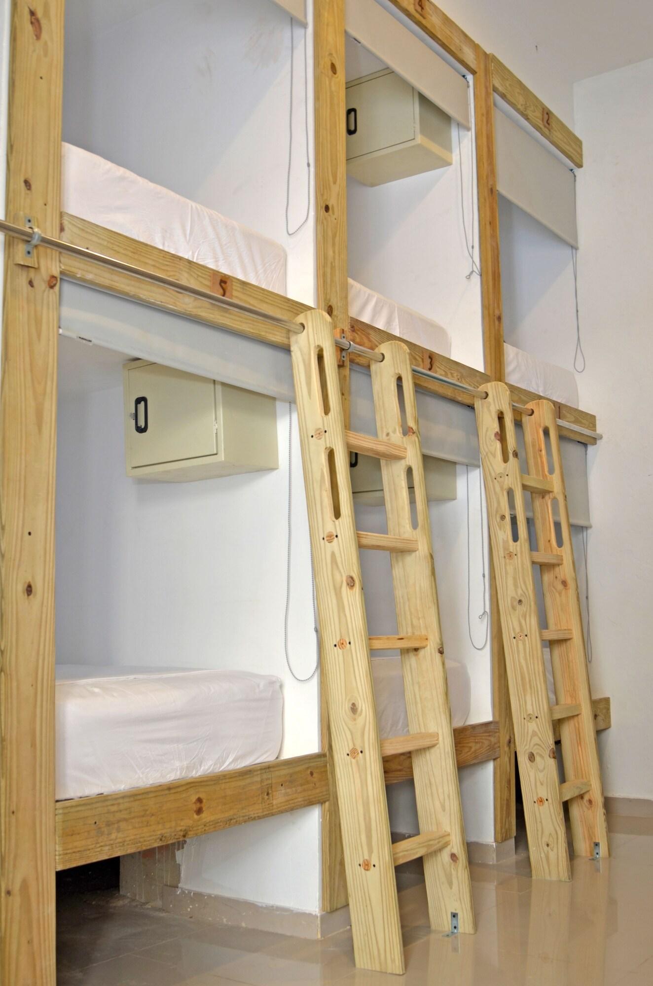 Habitación El Faro de Alejandria hostel
