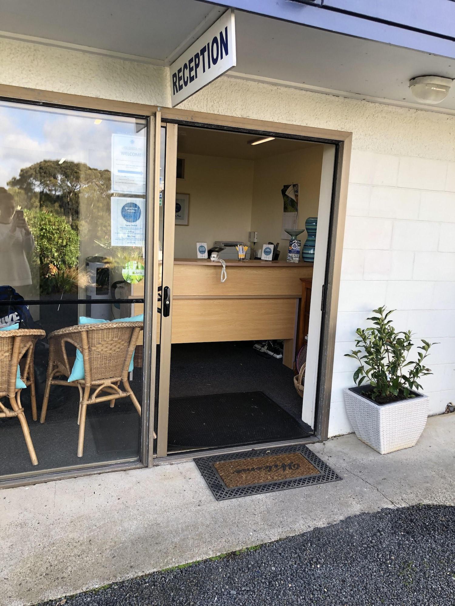 Vista Lobby Waiheke Island Motel