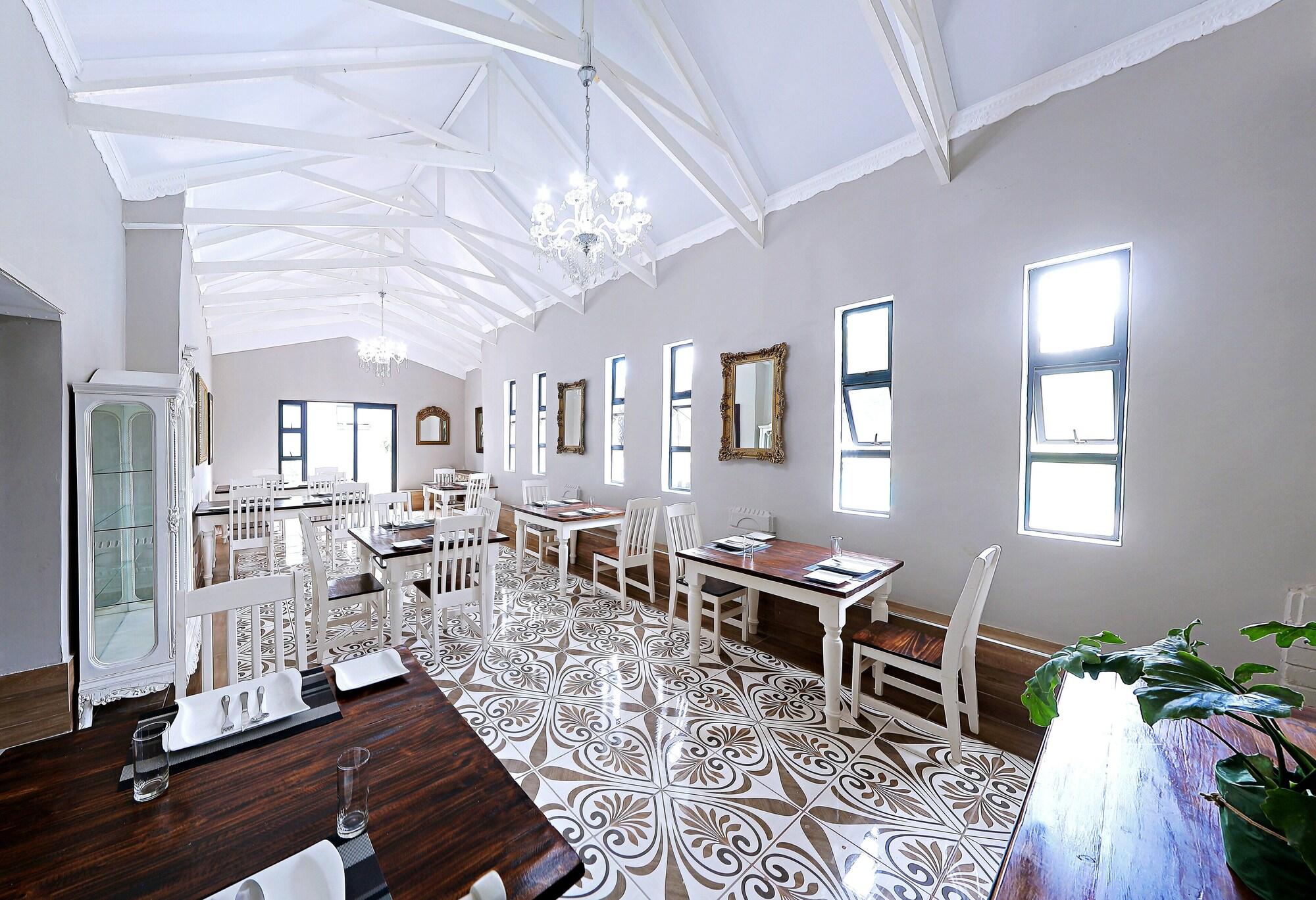 Salón de Baile Le Grant Guesthouse and Conference facility