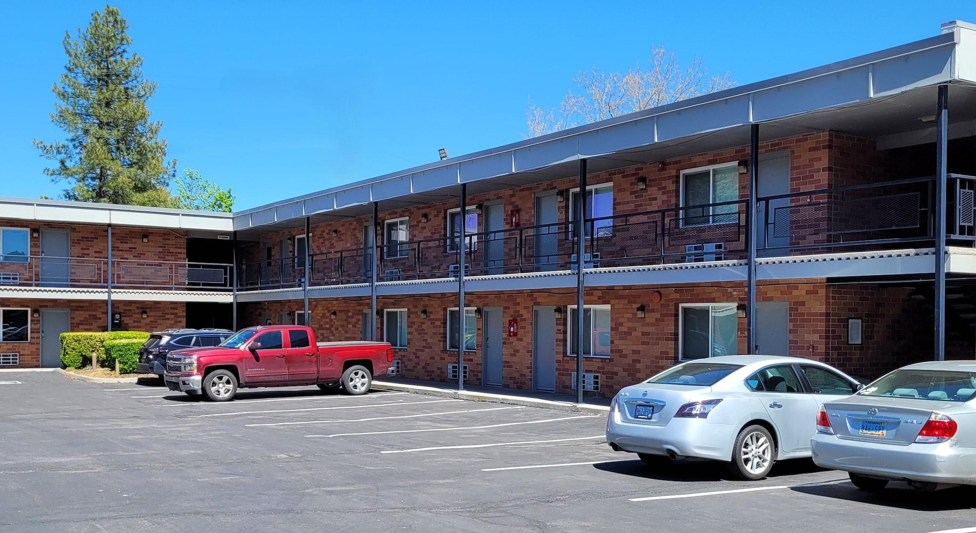 Vista Exterior Cerulean Hotel