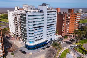 Alojamiento - Palladium Business Hotel