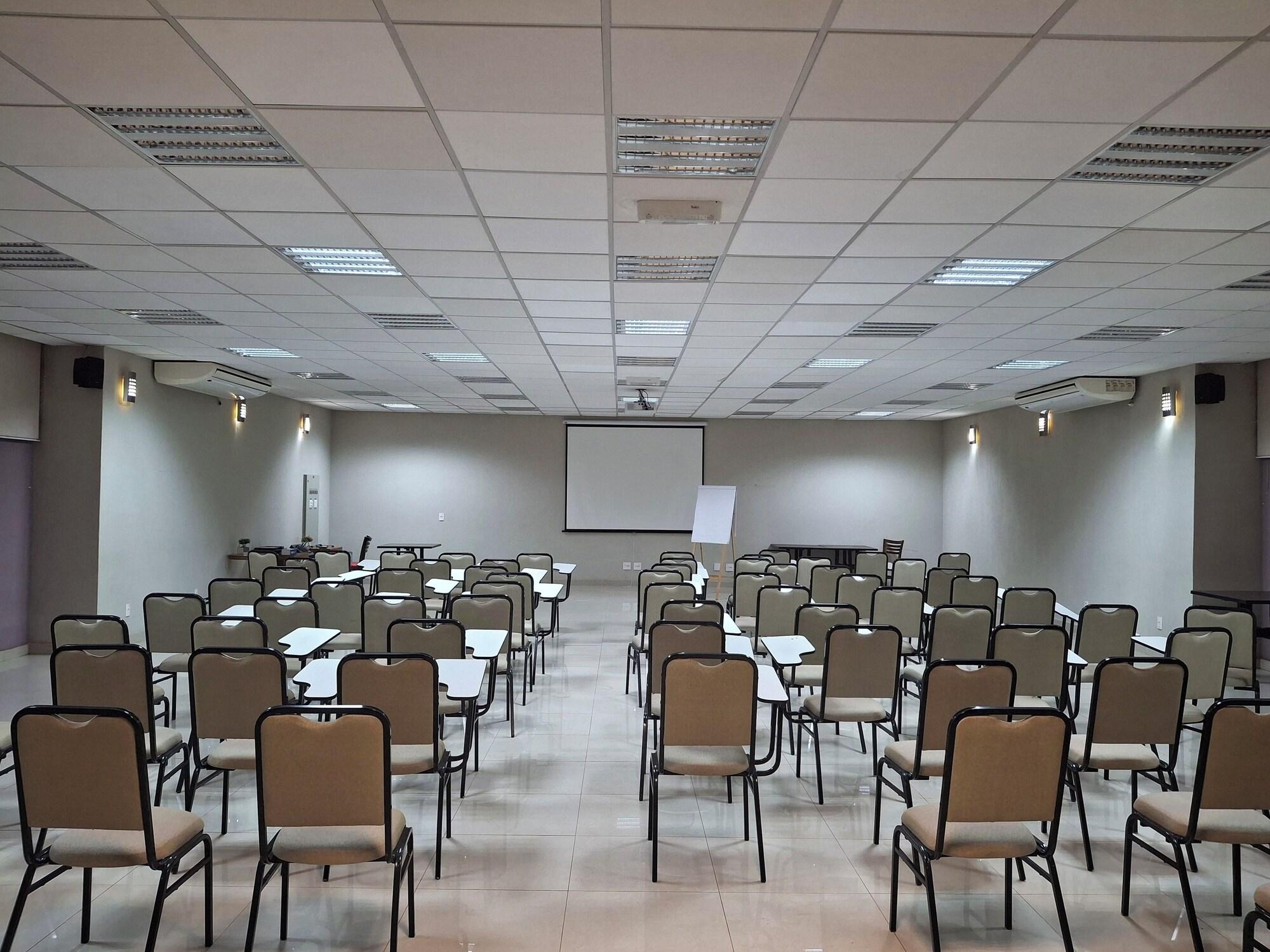 Sala de Reuniones Onix Inn Hotel Cravinhos