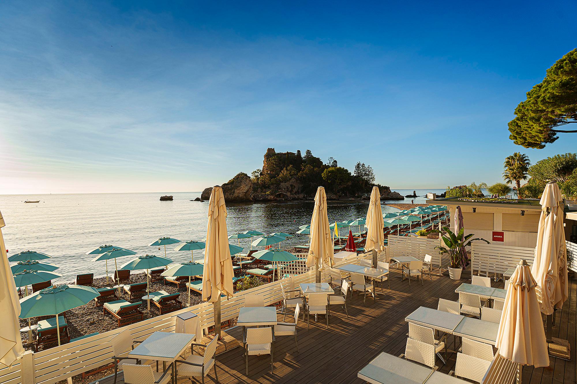 Vista Exterior La Plage Resort