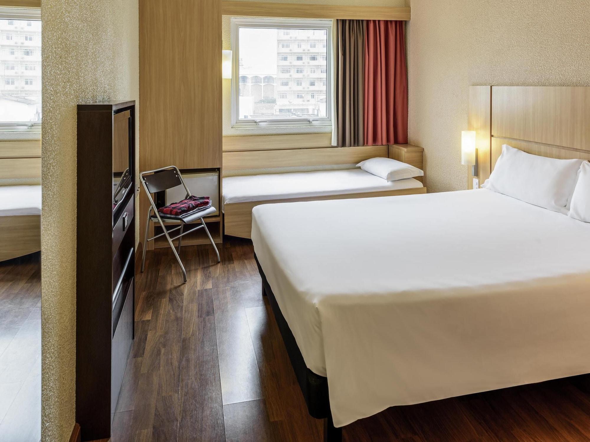 Habitación ibis Blumenau