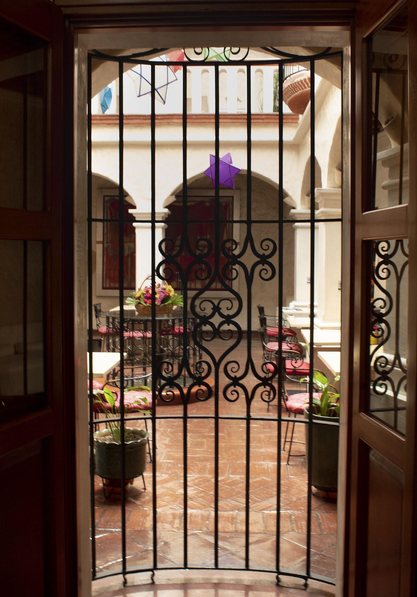 Vista Lobby Casa Catrina
