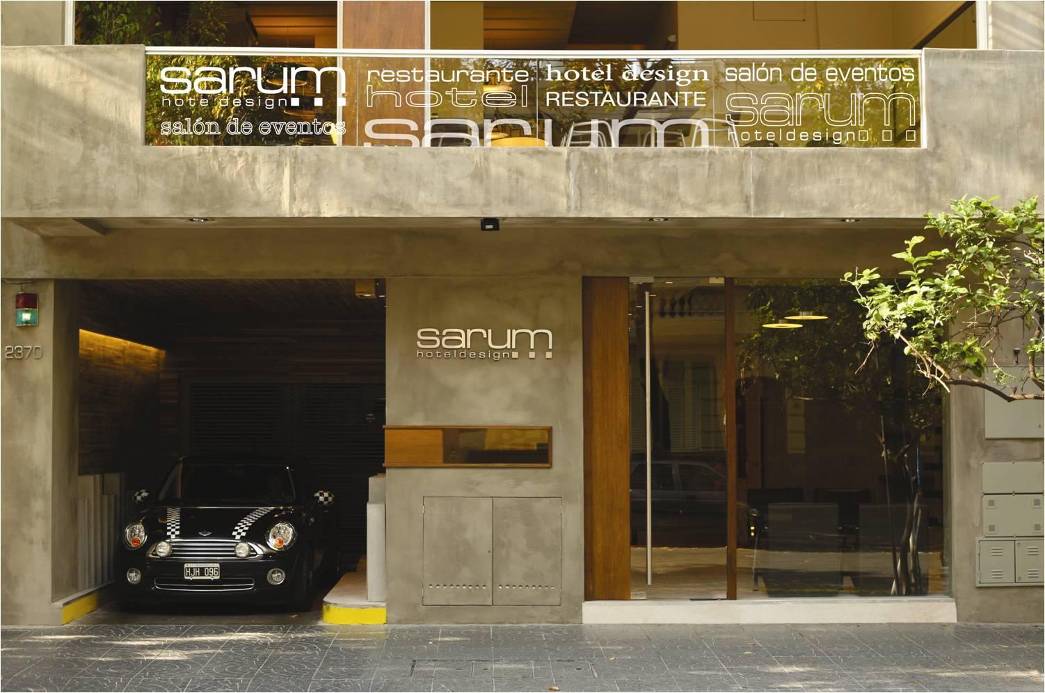 Vista Exterior Sarum Hotel Design