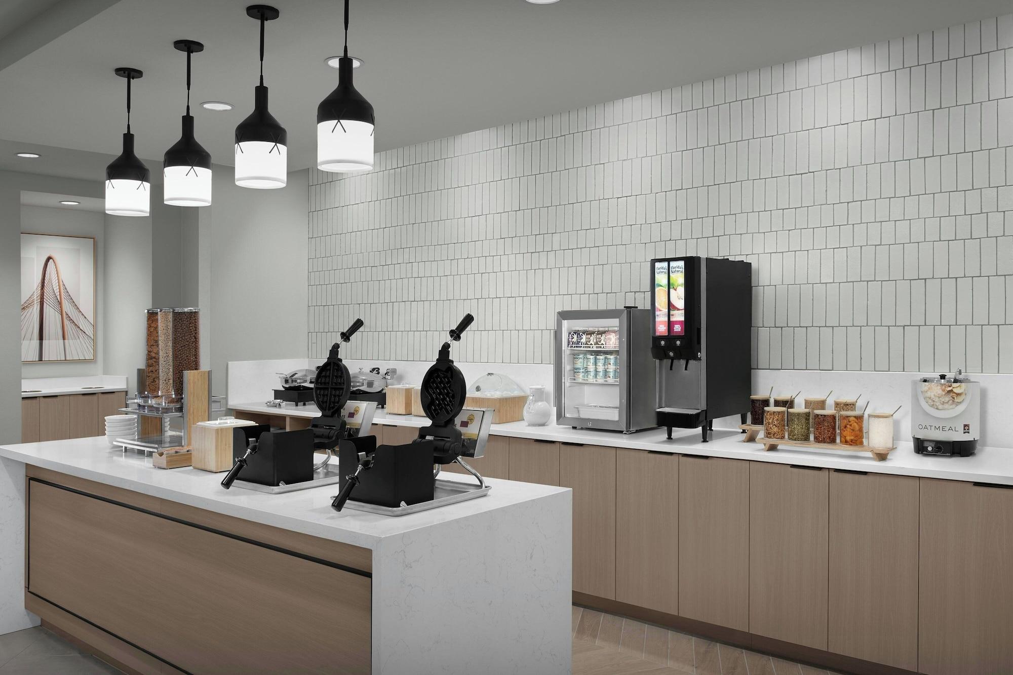 Restaurant TownePlace Suites by Marriott Paris