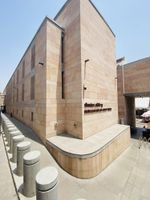 Alojamiento - Southern Grand Kashi - Inside Kashi Vishwanath Temple Corridor