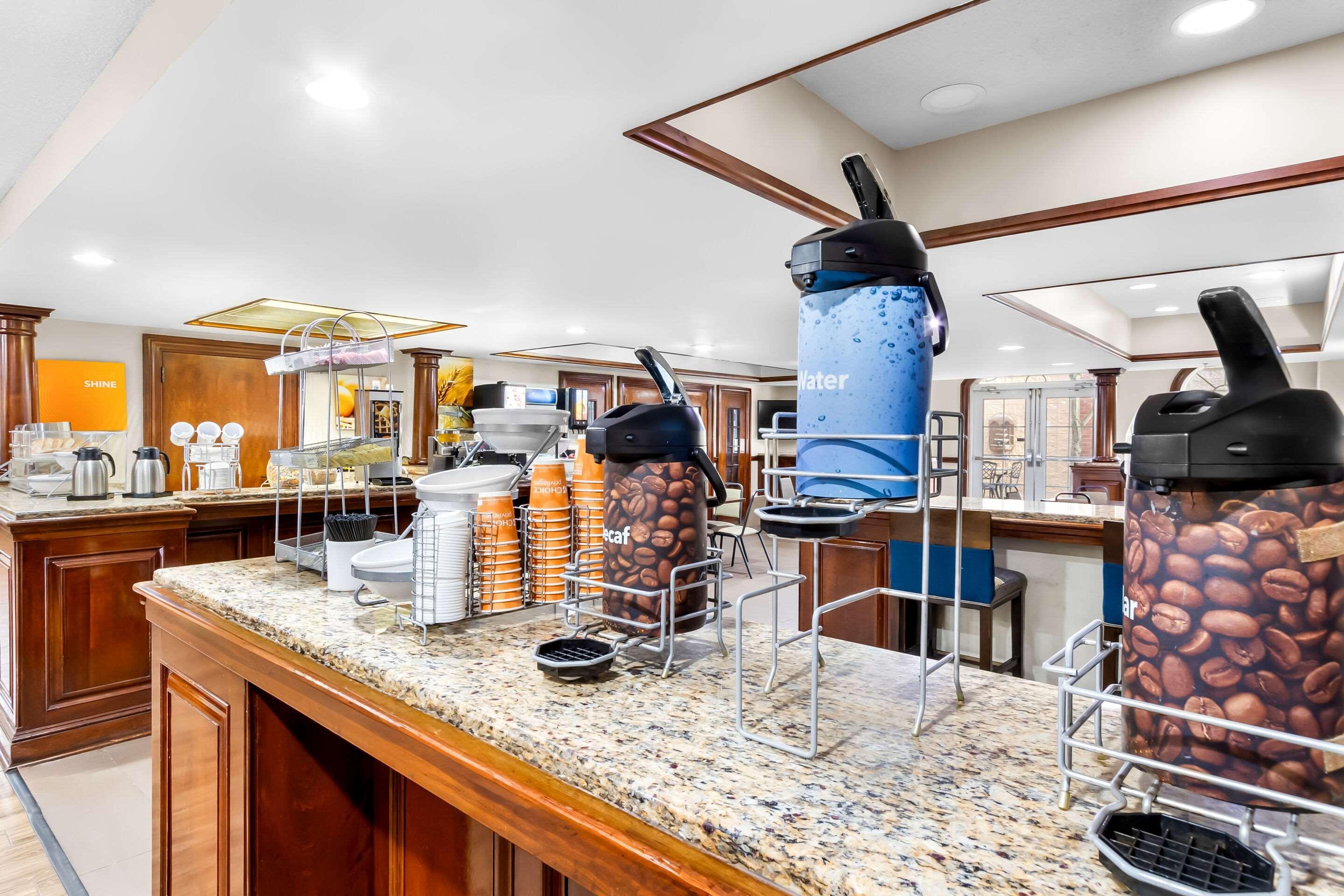 Restaurant Comfort Suites Sumter