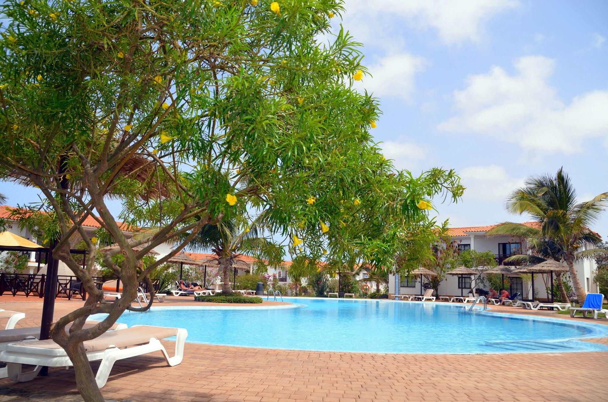 Vista Piscina Private Self-Catering Apartments