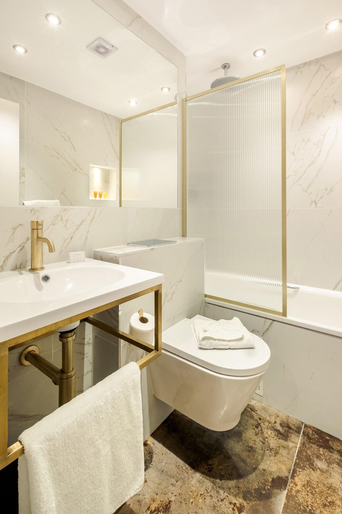 Equipamiento de Habitación Reem Hotel