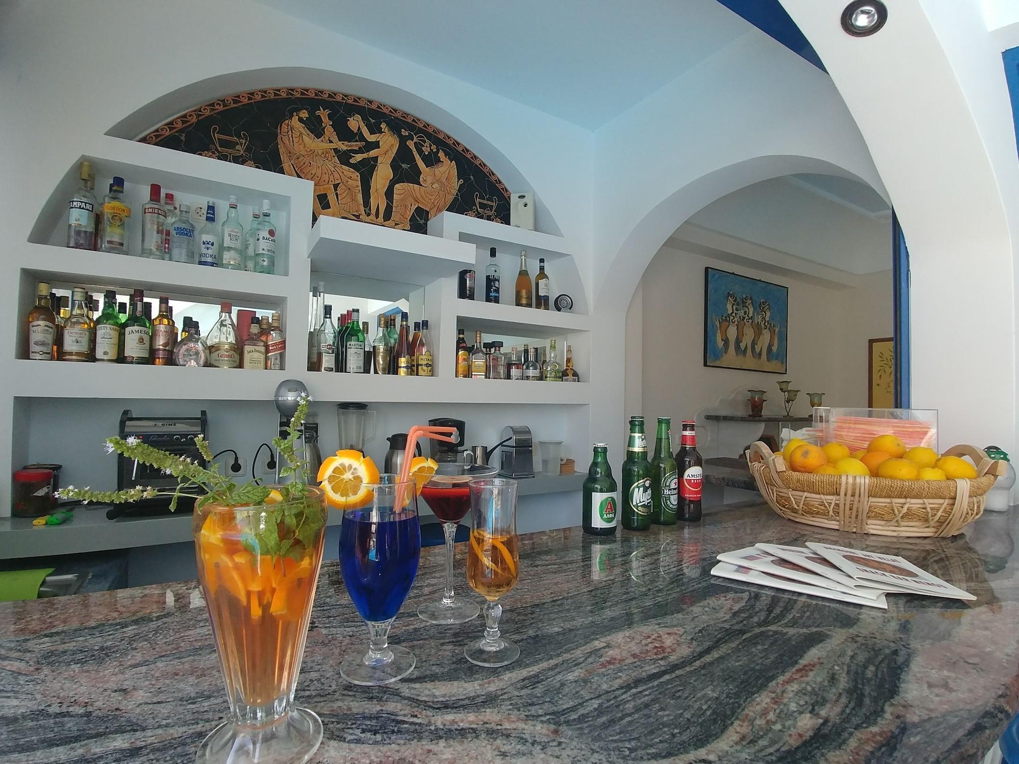 Bar/Salón Dioskouri Art Villas