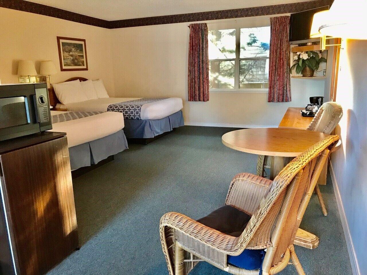 Habitación Four Seasons Inn