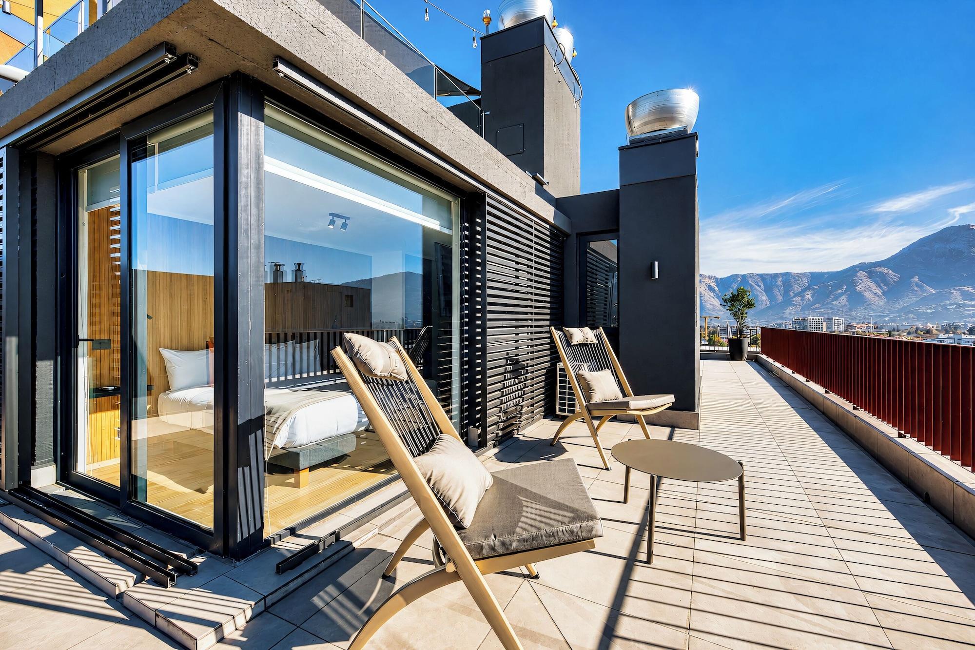 Vista Exterior Dazzler Residences by Wyndham Santiago Las Condes