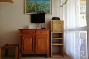 Alquiler Vacacional - Nice renovated studio in a quiet residence in the center of the village.