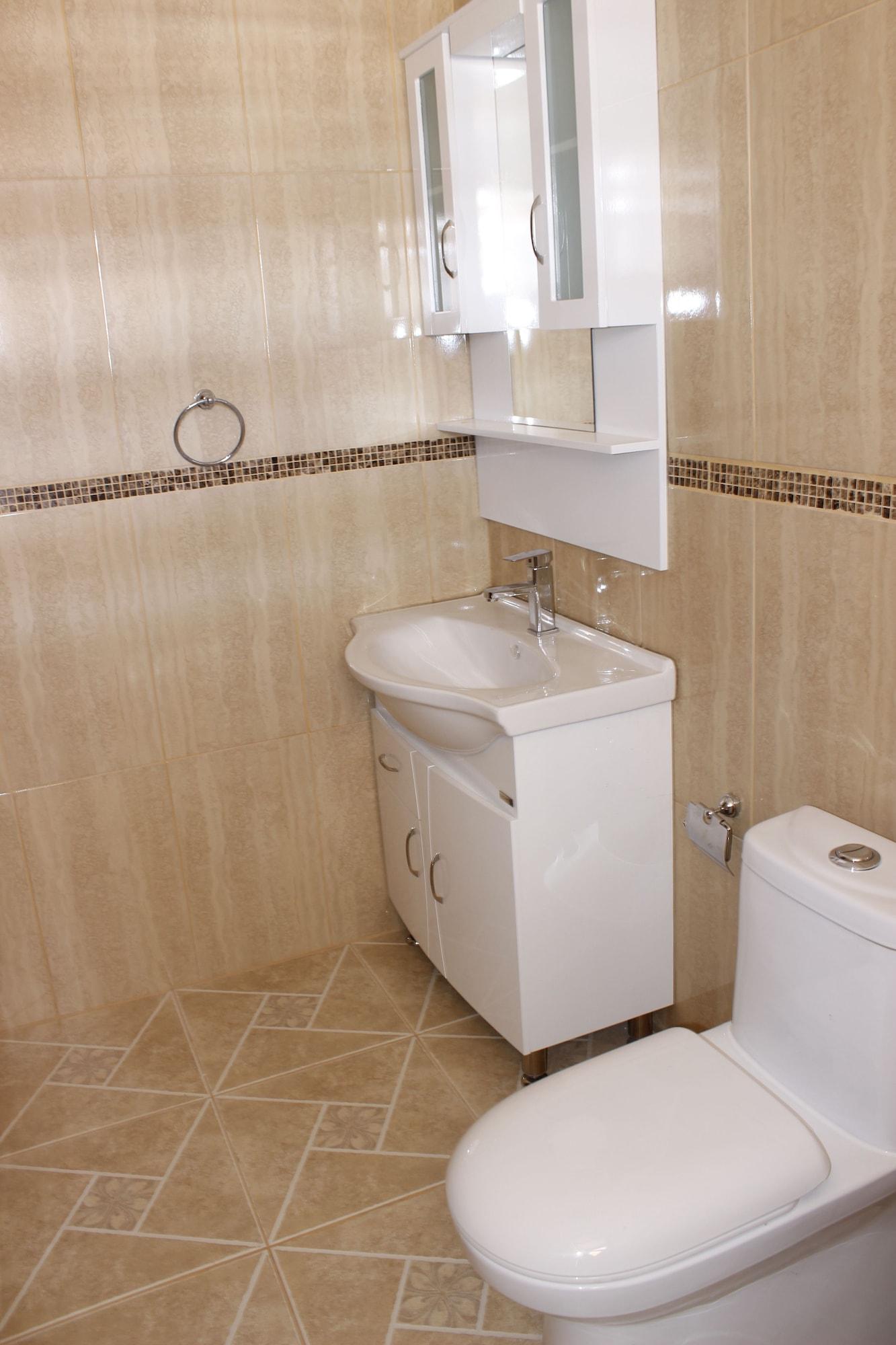 Equipamiento de Habitación Hostal Iquisa