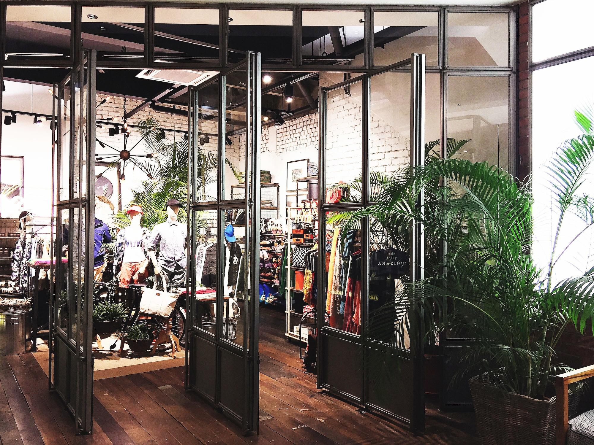 Vista Lobby M Boutique Station 18