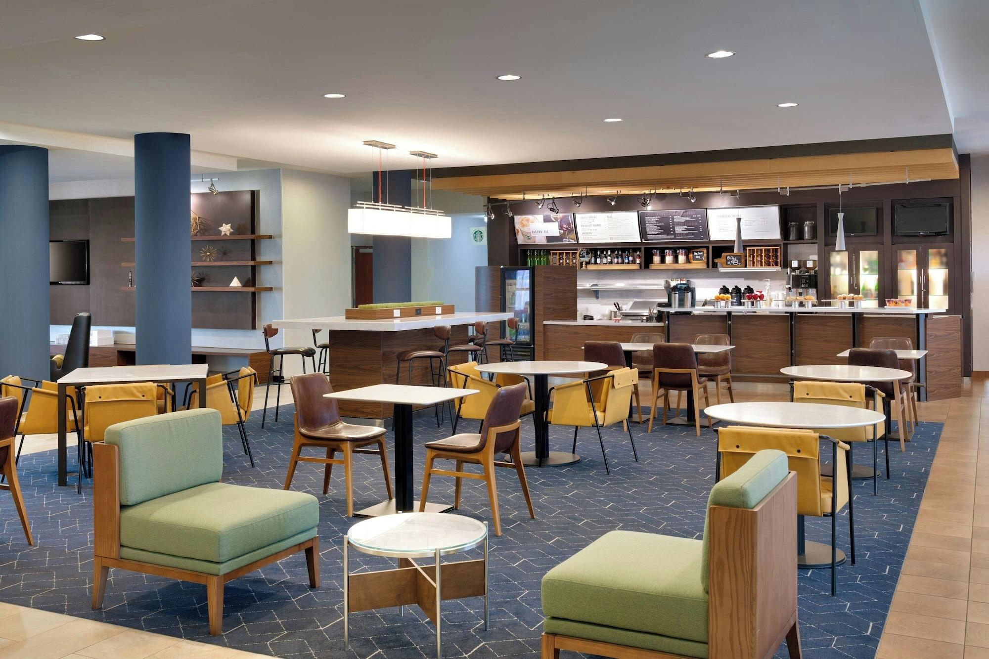 Restaurant Courtyard by Marriott Houston NASA/Clear Lake