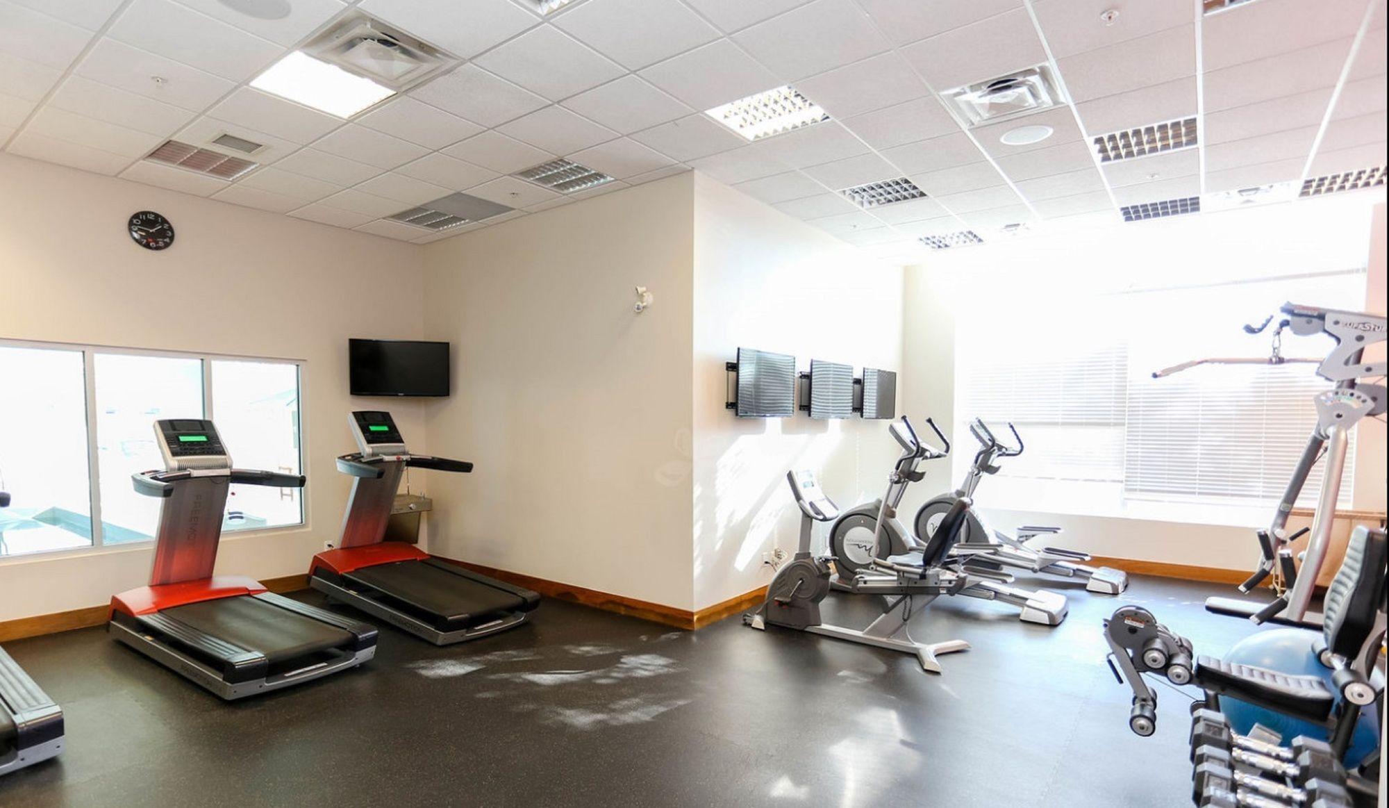 Gimnasio Radisson Hotel & Conference Centre Calgary Airport