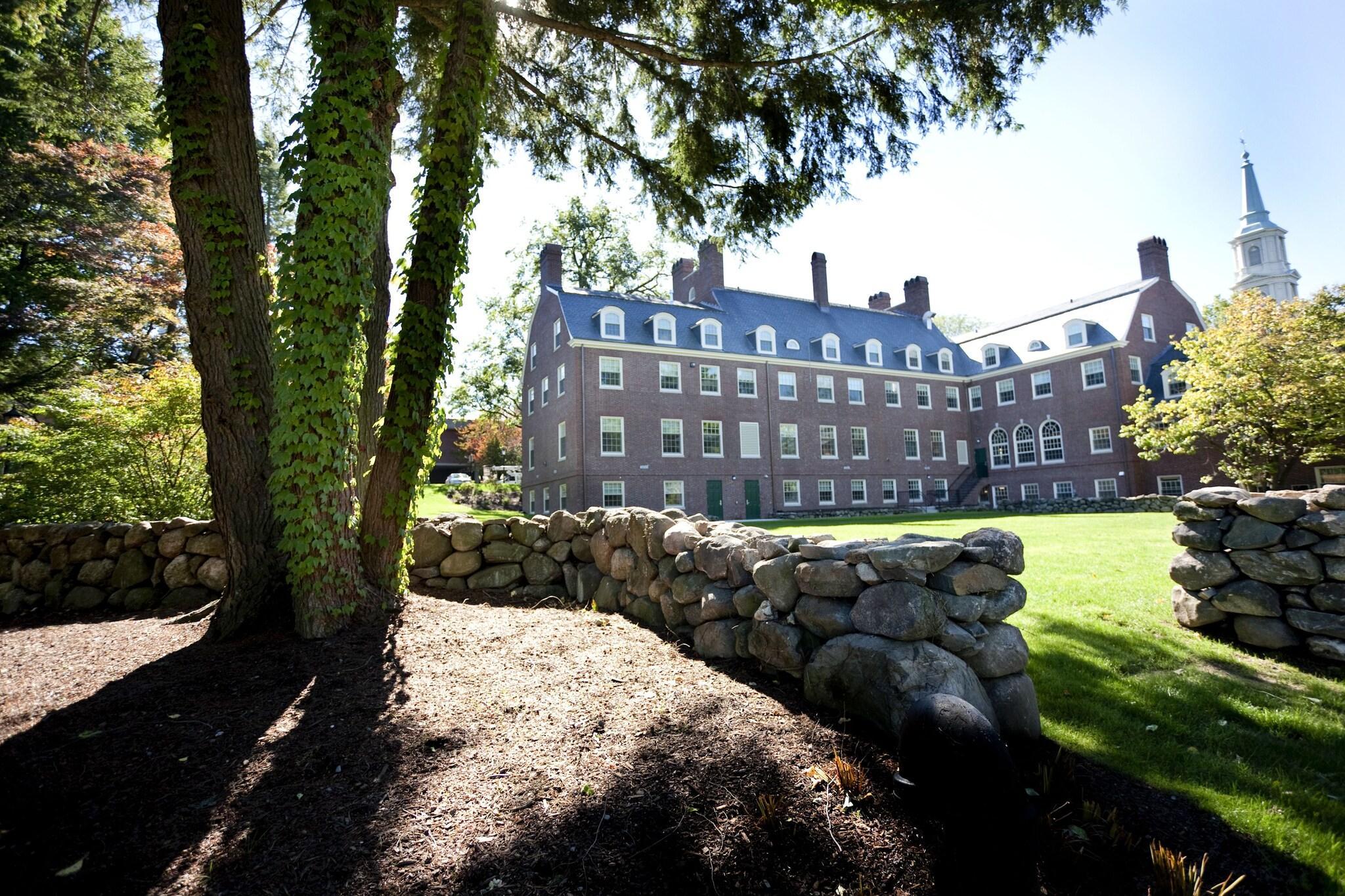 Vista Exterior Andover Inn