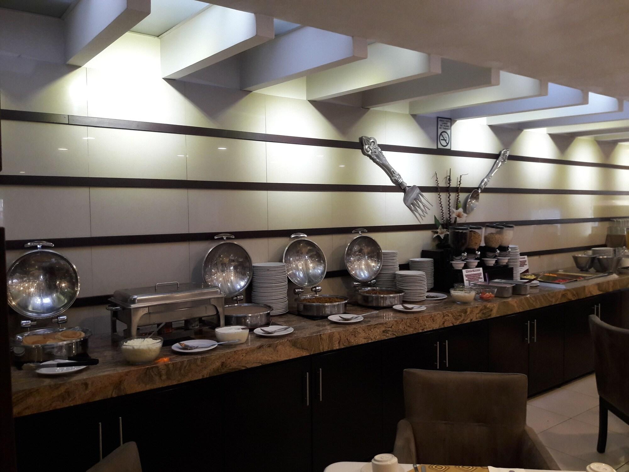 Restaurant Wyndham Garden Aguascalientes Hotel & Casino