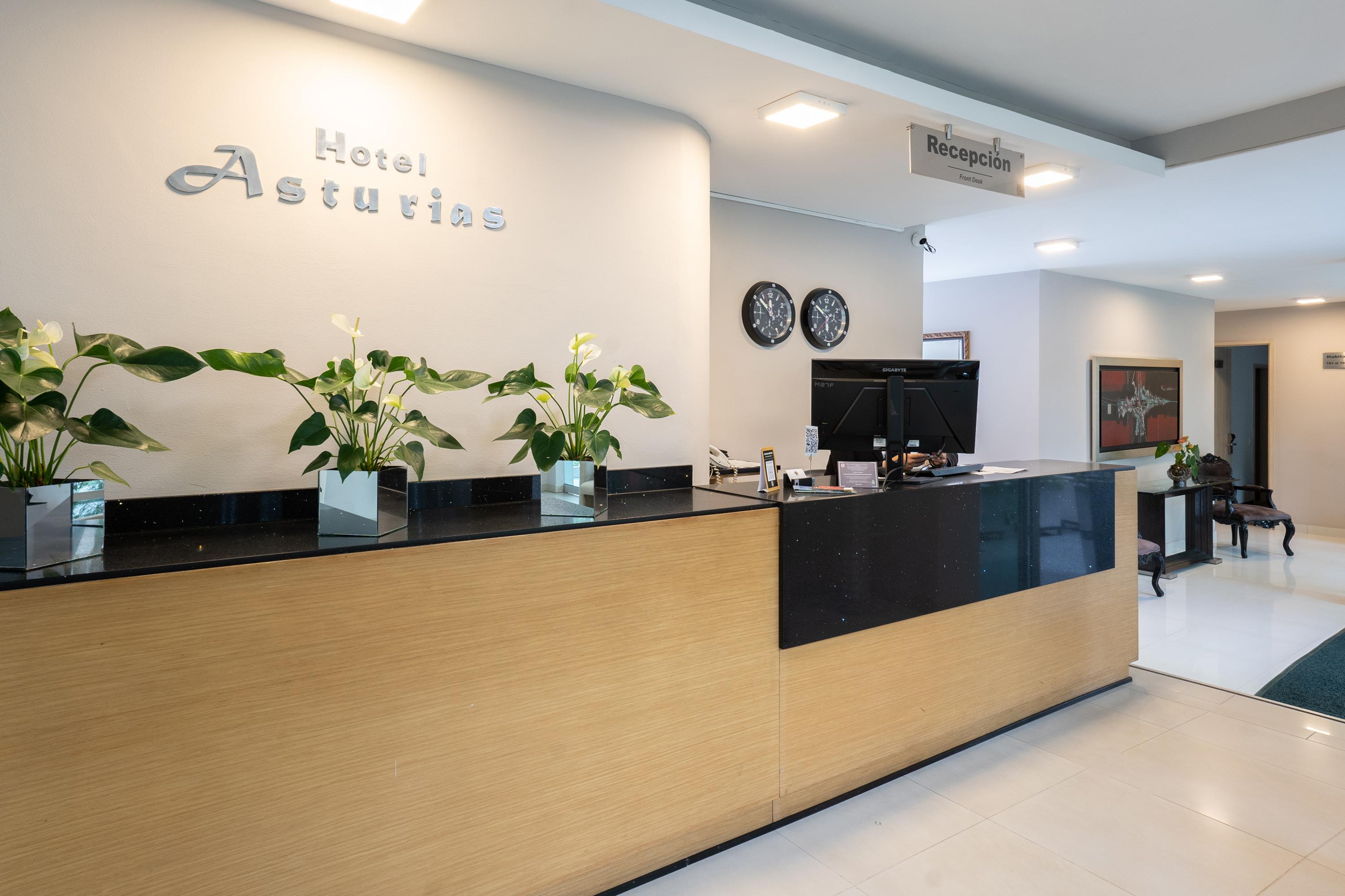 Vista Lobby Hotel Asturias Medellin