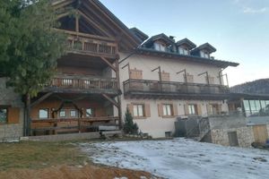 Alojamiento - Rifugio Predaia Ai Todes'ci