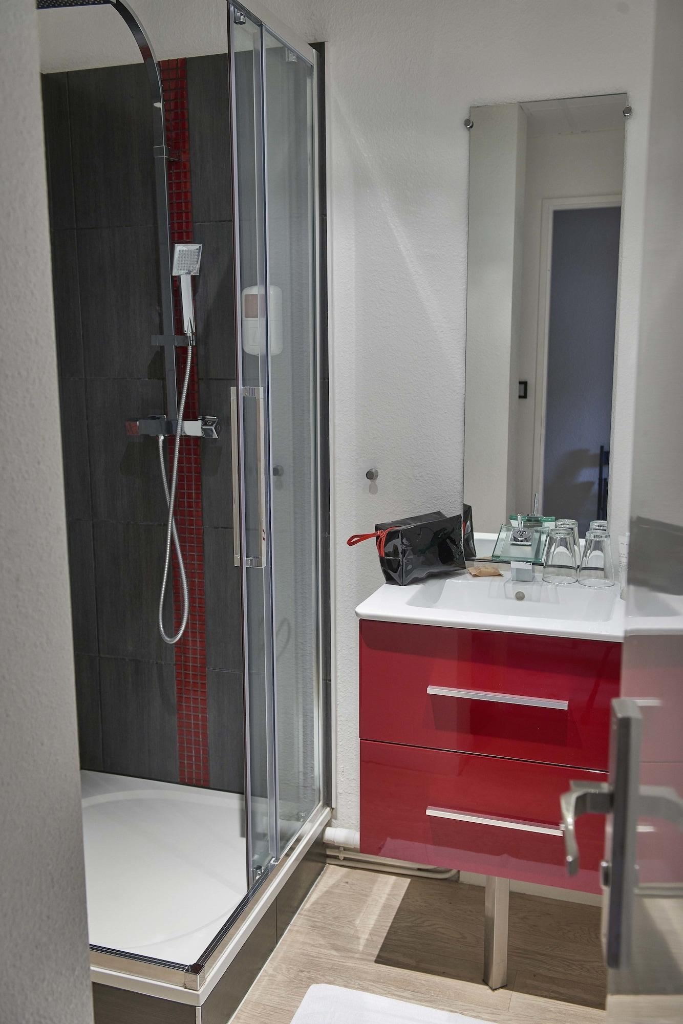 Equipamiento de Habitación L'aparthoteL LhL