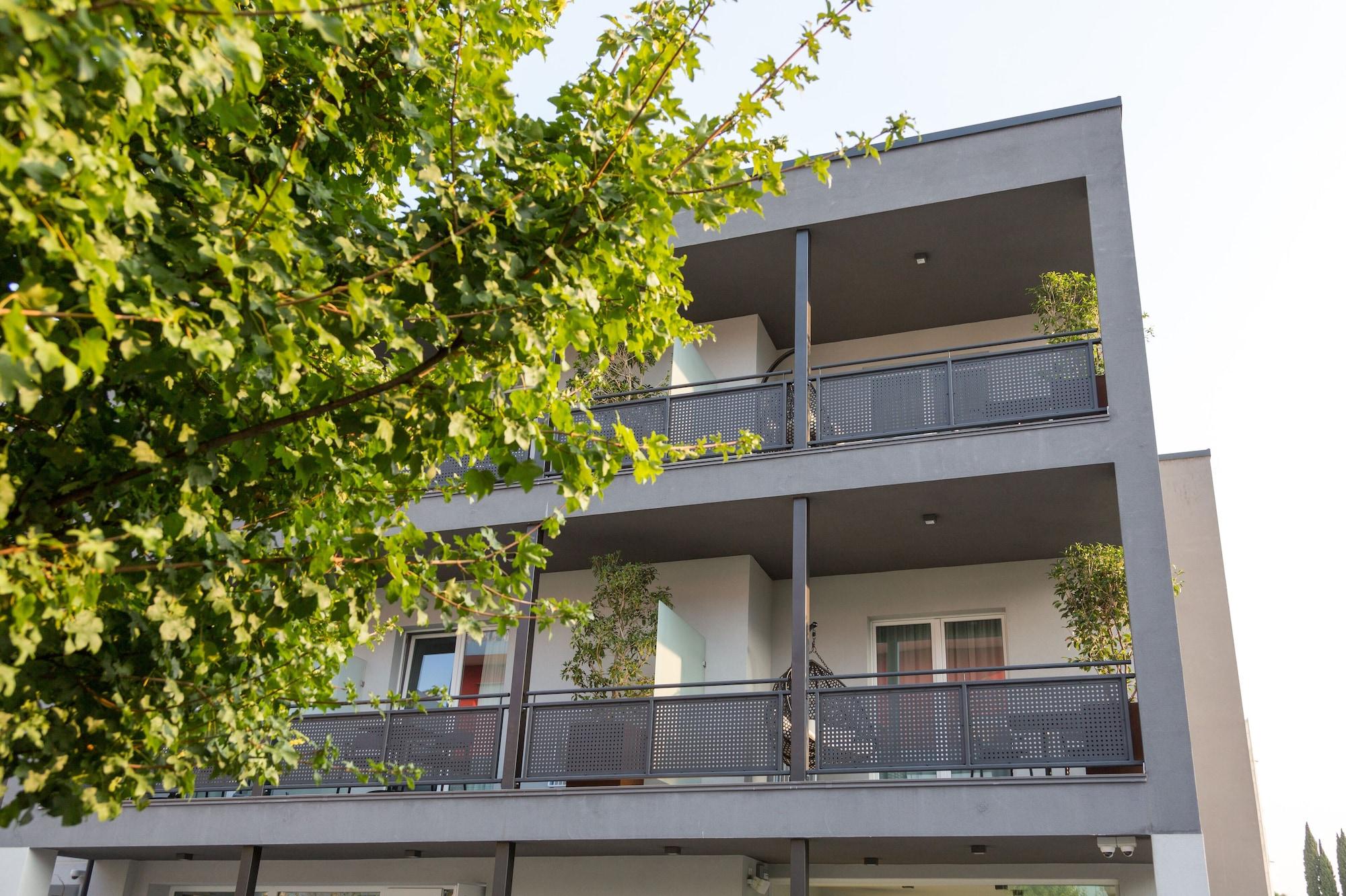 Vista Exterior Garda Life