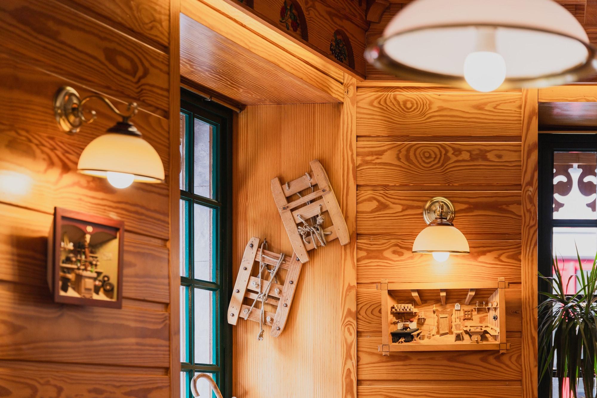 Bar/Salón Hôtel le Bois Joli