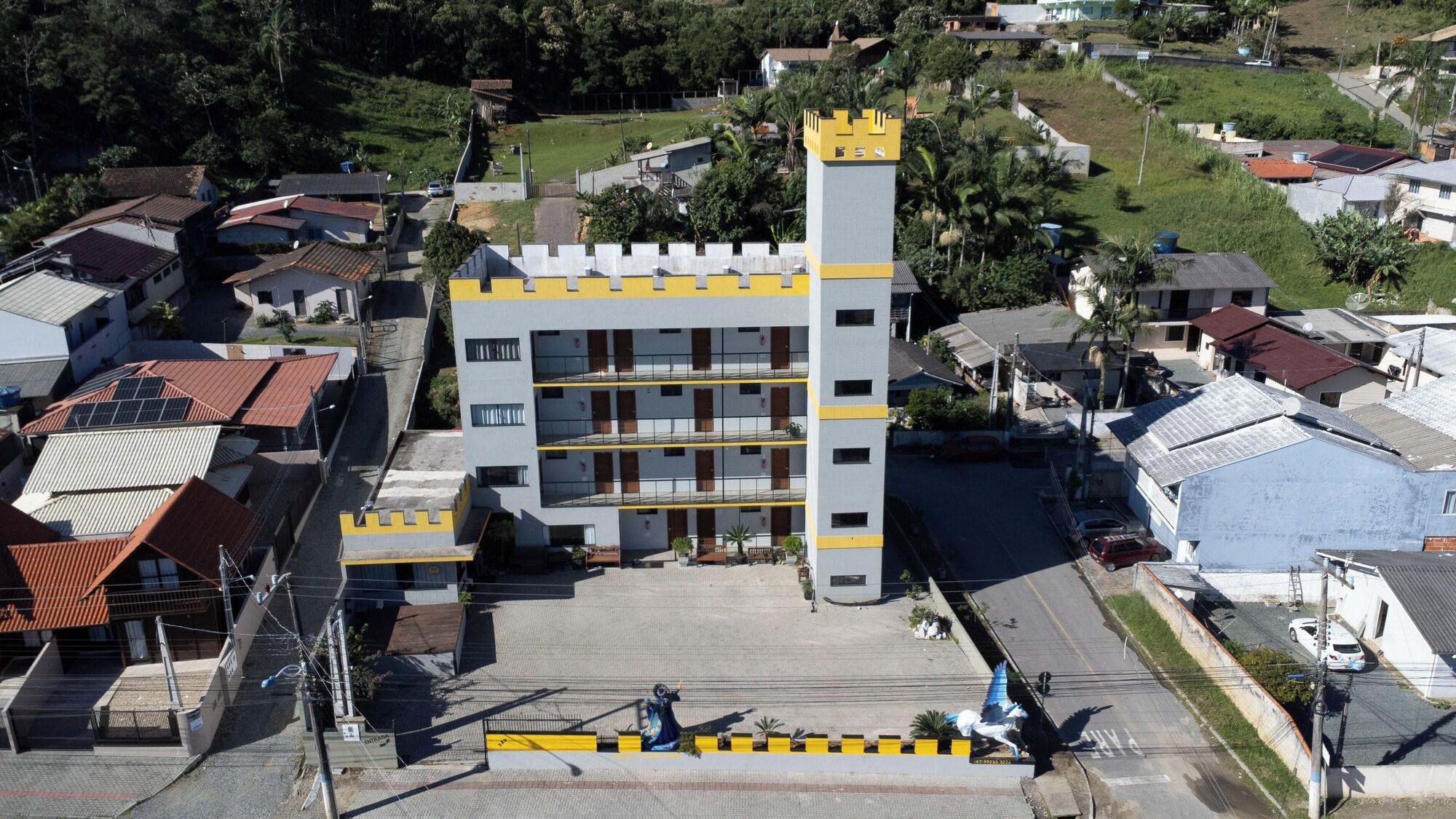 Instalaciones Recreativas POUSADA CASTELO DO REI