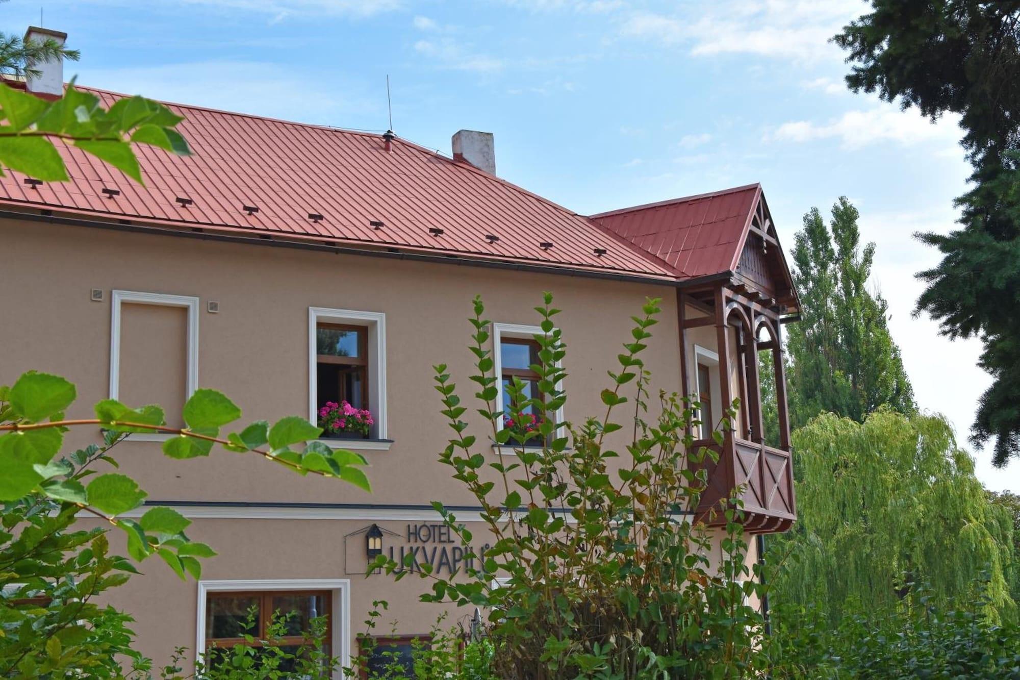 Vista Exterior Hotel U Kvapilů
