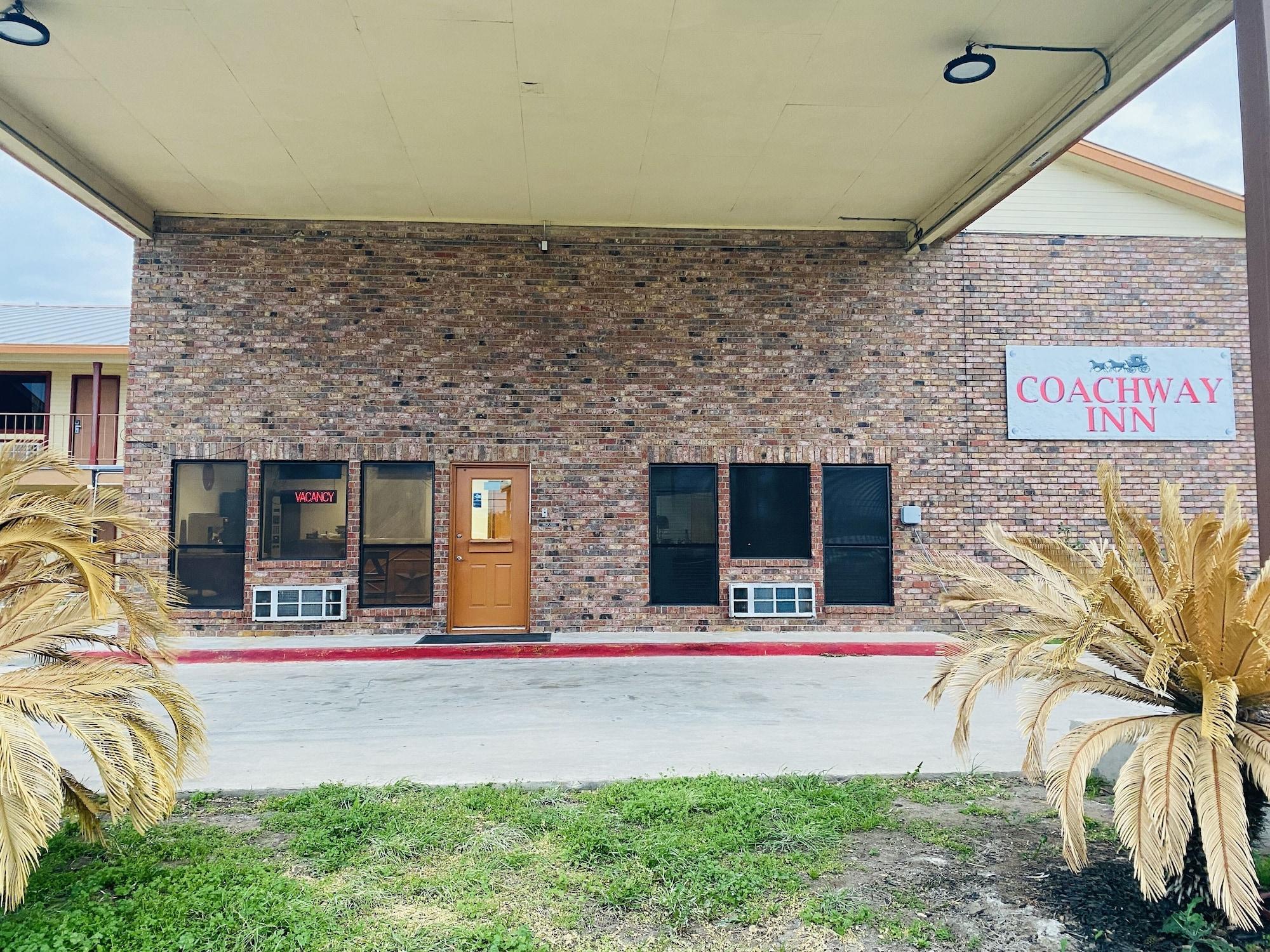 Vista Exterior Coachway Inn