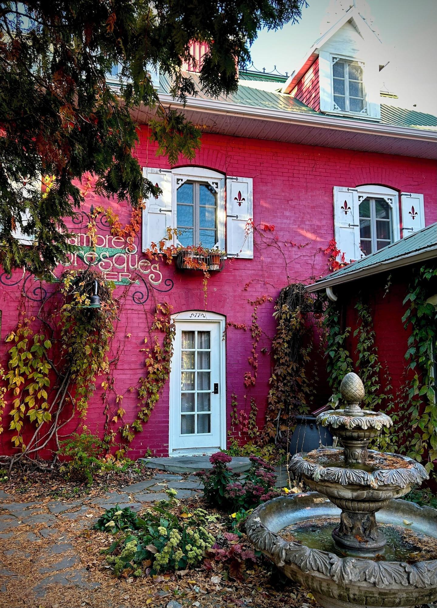 Vista Exterior Auberge du Mange Grenouille