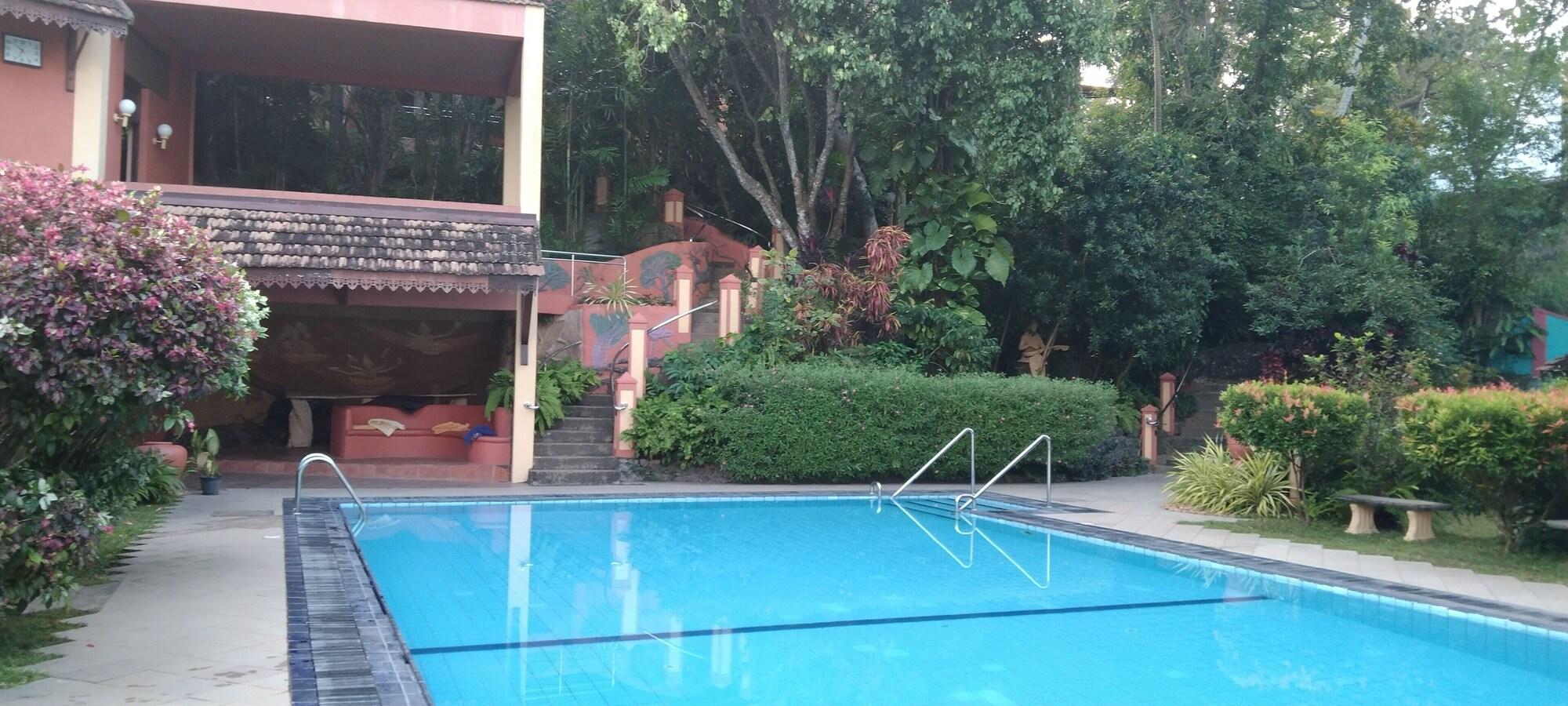 Vista Piscina Ayurveda Spring of life Resort