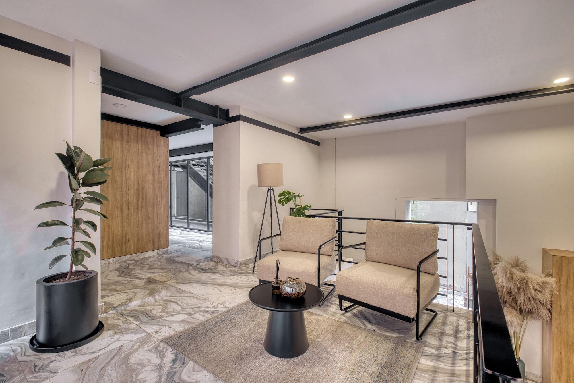 Varios Myla Salamanca