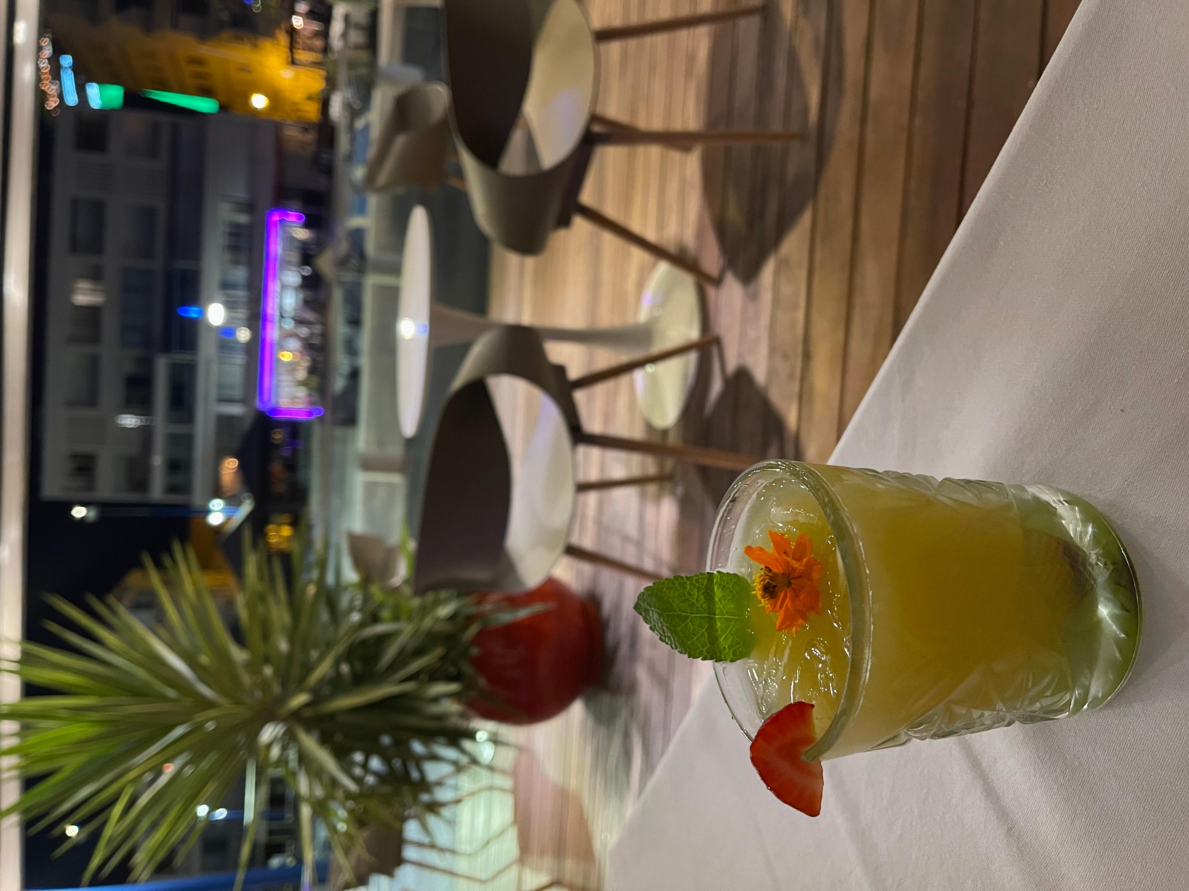 Bar/Salón GHM Airport Hotel