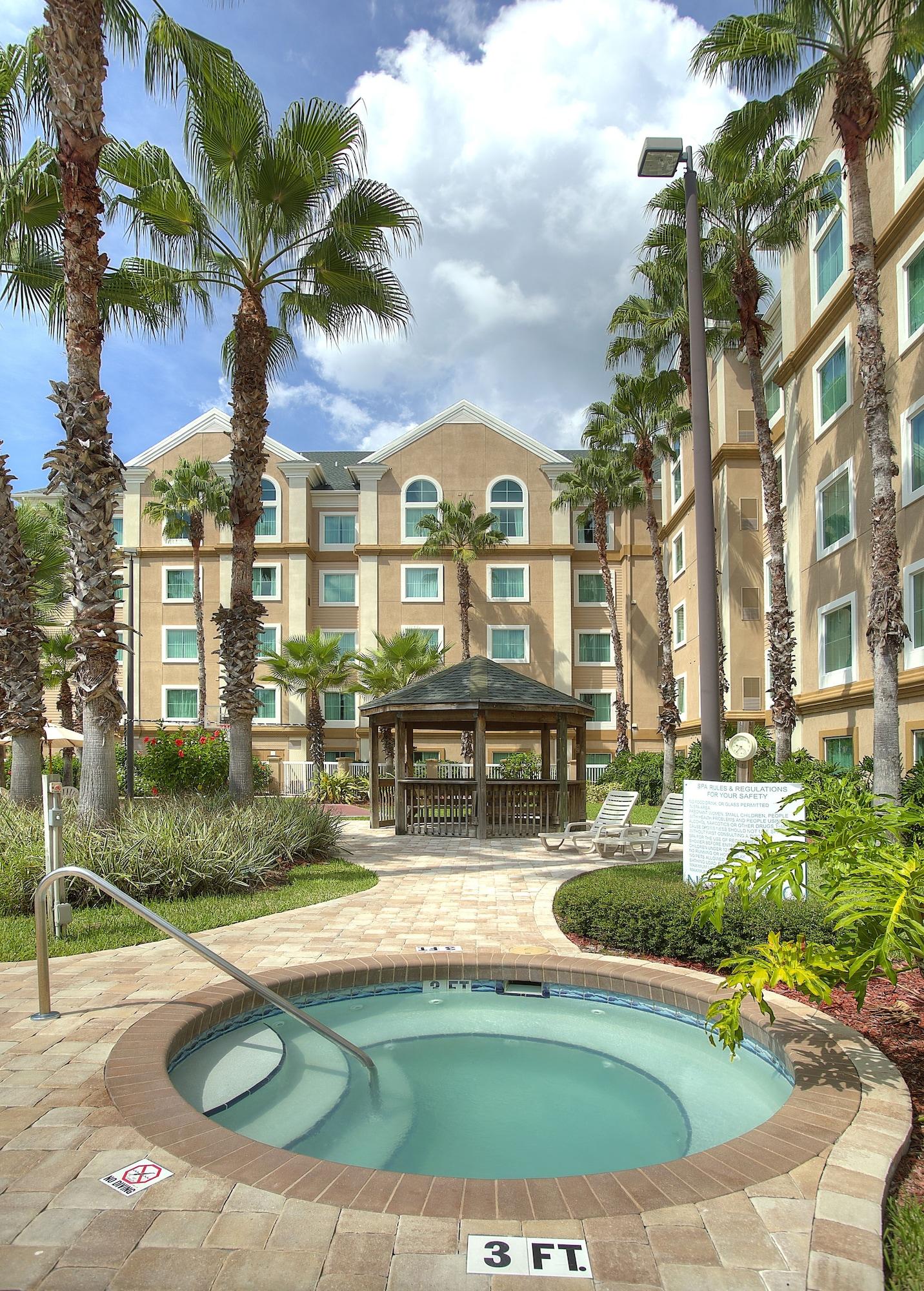 Spa Hawthorn Extended Stay by Wyndham Orlando